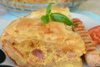 Bacon and Egg Breakfast Pie Recipe for Weekend Brunch