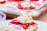 Moist Strawberry Dump Cake Recipe for Quick Desserts