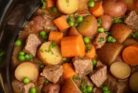 Slow-Cooker Beef Stew with Tender Chunks and Veggies