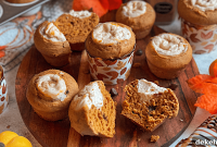 Pumpkin Chocolate Chip Cream Cheese Muffins
