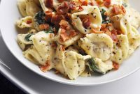Spicy Baked Tortellini with Mozzarella and Crispy Top