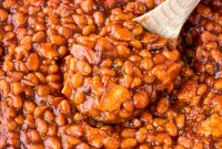 Southern Bacon Baked Beans Recipe for Comforting Southern Flavor