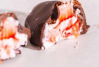 Viral Strawberry Frozen Yogurt Bites — Make at Home