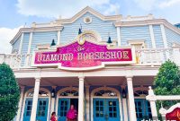 Diamond Horseshoe: History, Menu & Visitor Guide