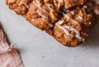 Pull-Apart Apple Cinnamon Bread: Gooey, Pull-Apart Loaf