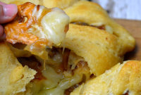 Caramelized Onion Baked Brie in Crescent Roll Crust (Brie en Croûte)