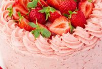 Moist Gluten-Free Strawberry Cake Recipe