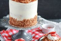 Funnel Cake Layer Cake: Crispy Layers with Cinnamon Sugar