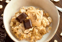 Creamy Peanut Butter Oatmeal Recipe for Quick Protein-Packed Breakfast