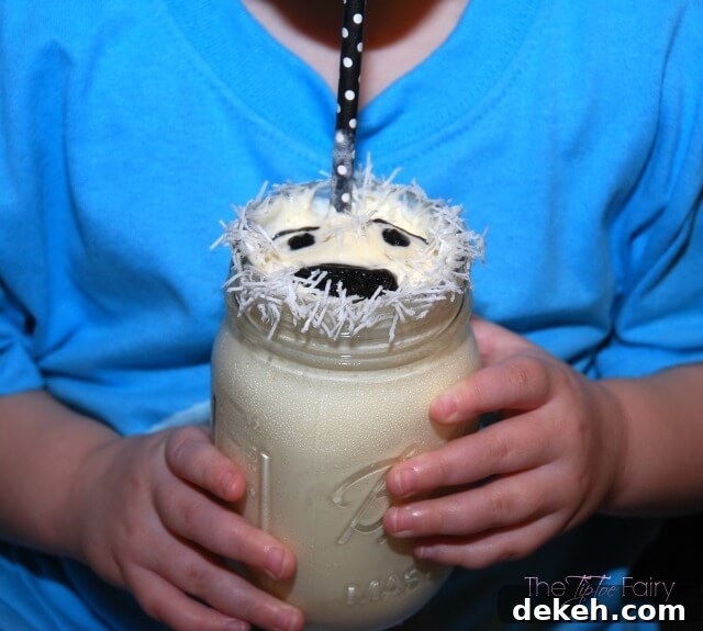 Polar bear milkshake closeup