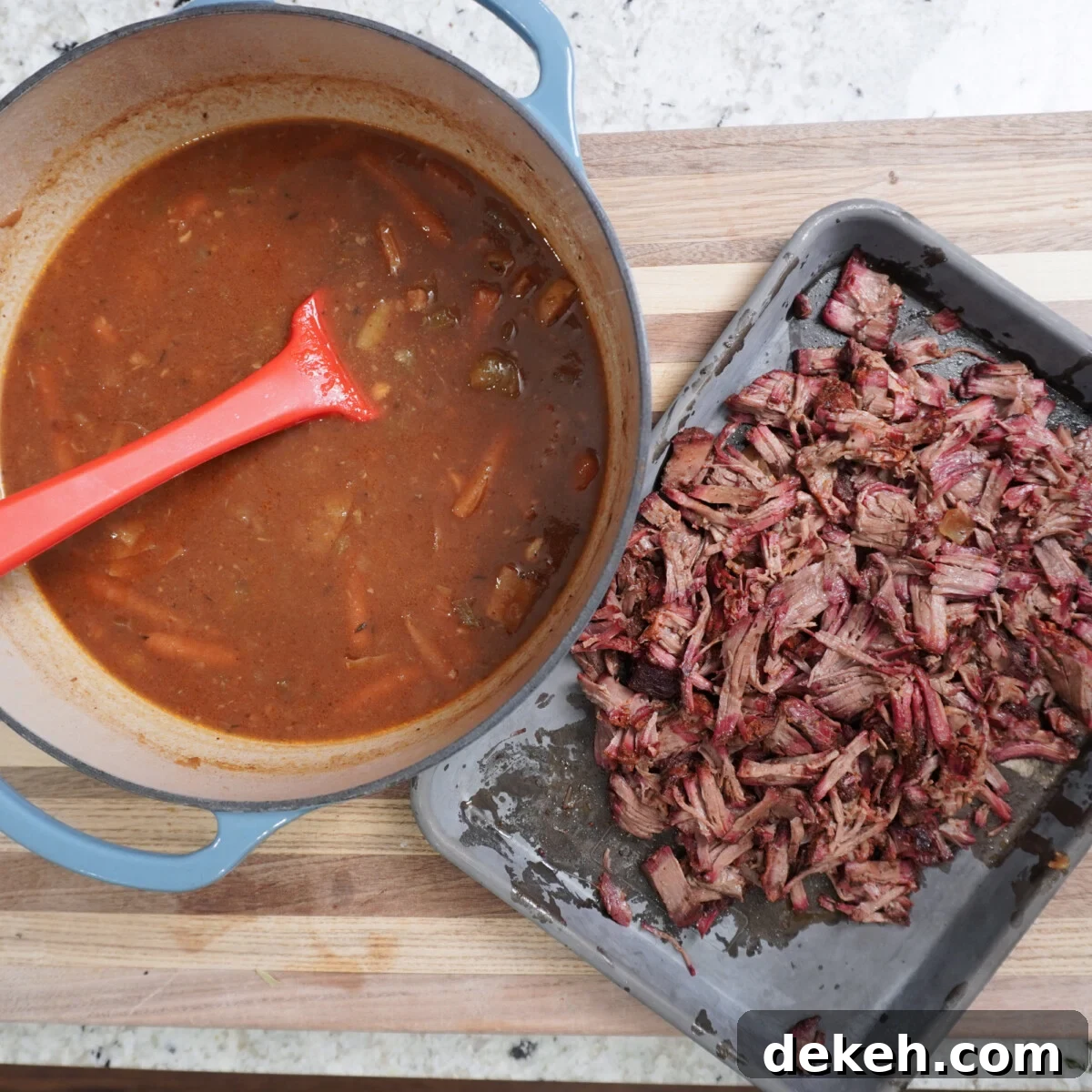 shredded beef and braised liquid.