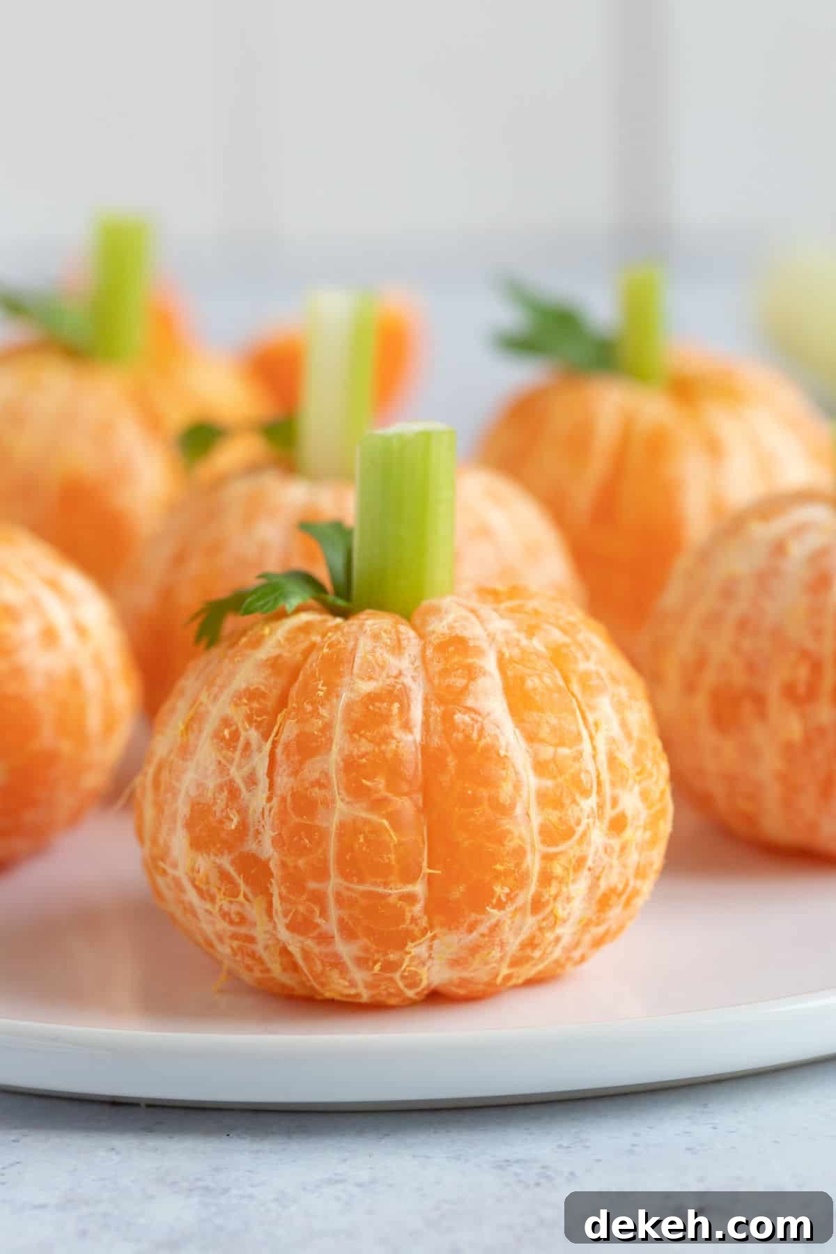 A plate of clementine pumpkins.