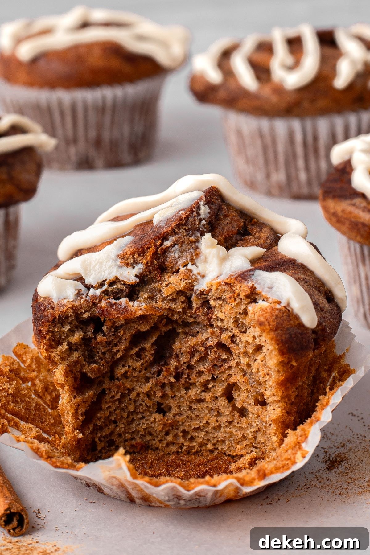 Cinnamon Roll Cottage Cheese Muffins