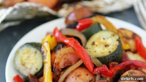 Image for 25 Delicious and Easy Foil Pack Dinners (perfect for the grill, oven, or campfire!)