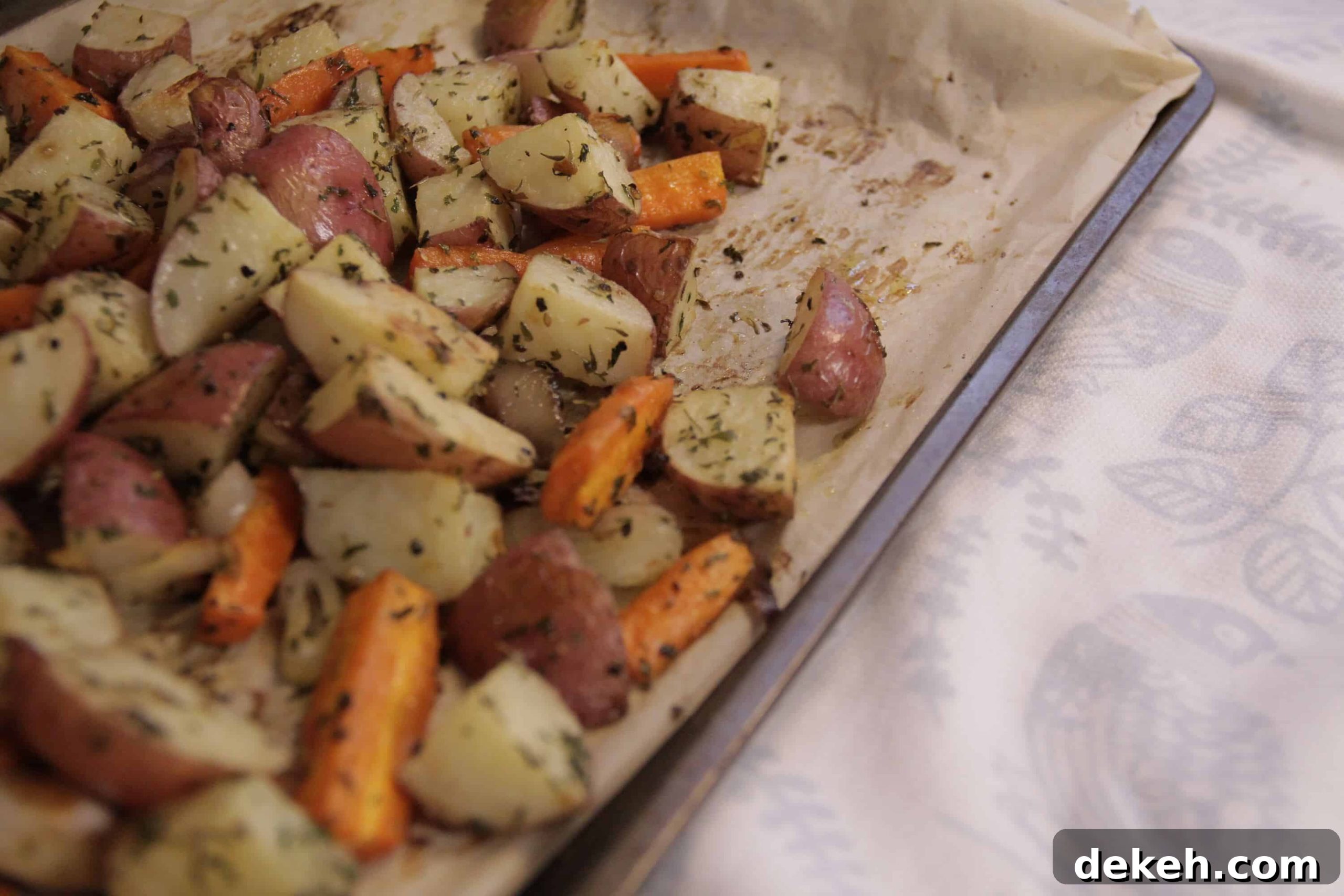 Cheap easy side dishes to make for dinner! This list of popular side dish examples are simple, frugal, and delish recipes!