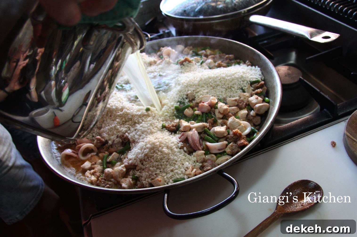 Paella Valenciana- Love and romance around the world