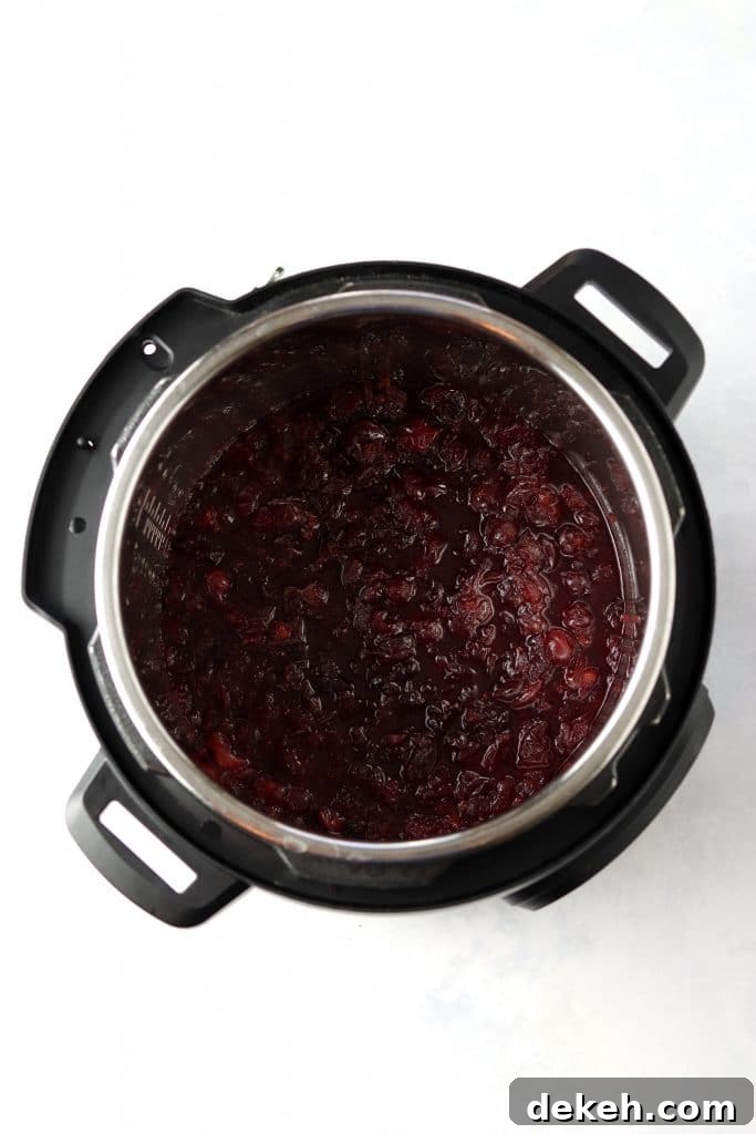 cranberry sauce in an instant pot