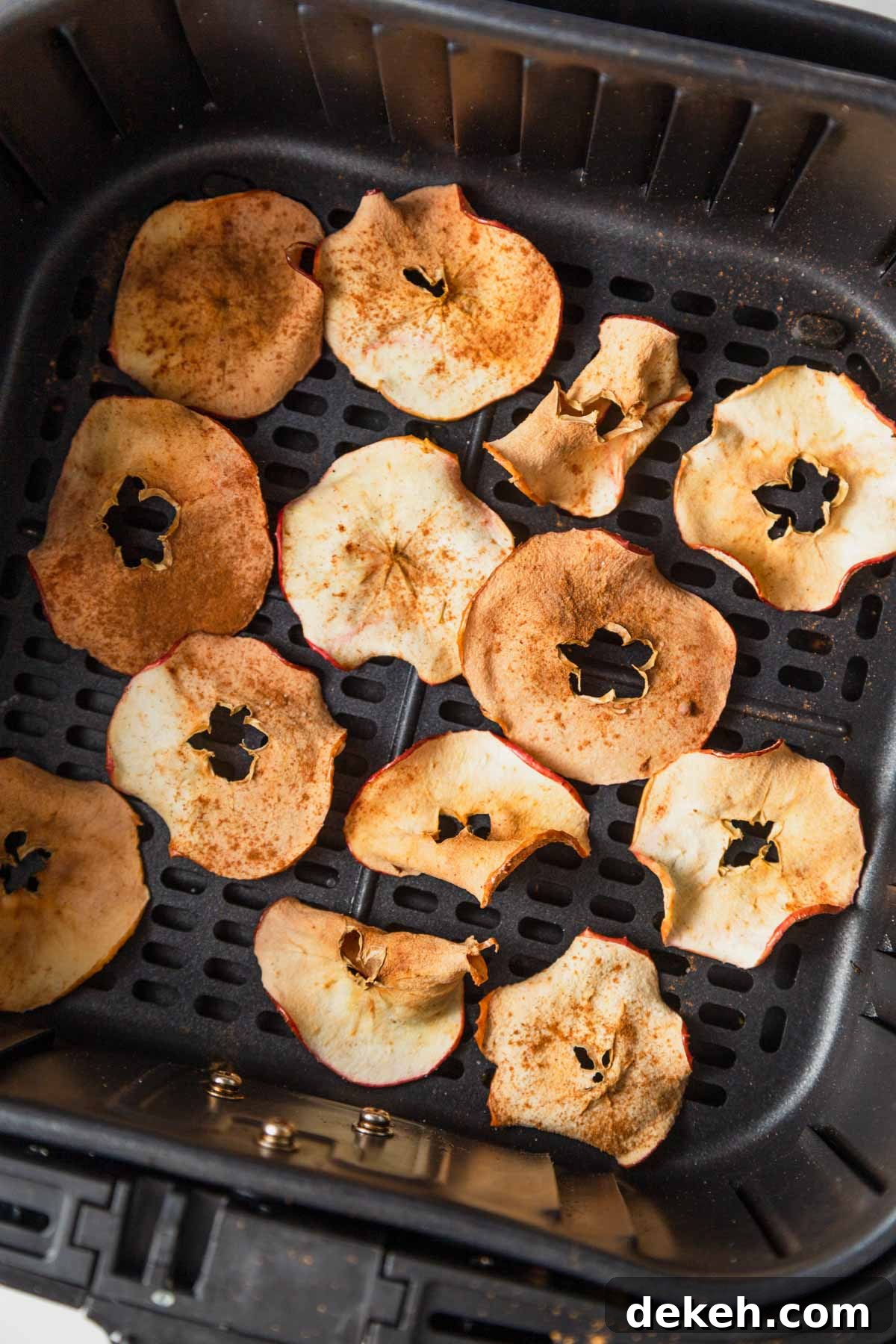 apple chips in the air fryer.