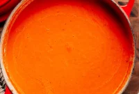 Creamy Homemade Tomato Soup Recipe with Basil and Garlic