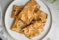 Marzipan and Jam Slices (Makronsnitter) — Traditional Nordic Treat