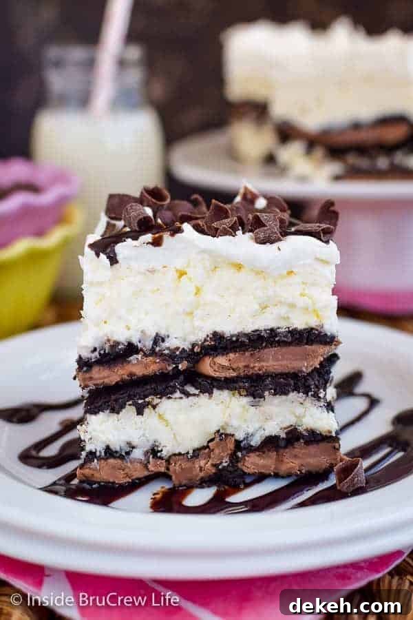 Coconut Oreo Icebox Cake - layers of Oreo cookies and no bake coconut cheesecake make this icebox cake so easy to make for dessert. Make this easy recipe for summer parties and picnics. #iceboxcake #coconut #Oreo #nobake Coconut Oreo Icebox Cake - layers of Oreo cookies and no bake coconut cheesecake make this icebox cake so easy to make for dessert. Make this easy recipe for summer parties and picnics. #iceboxcake #coconut #Oreo #nobake